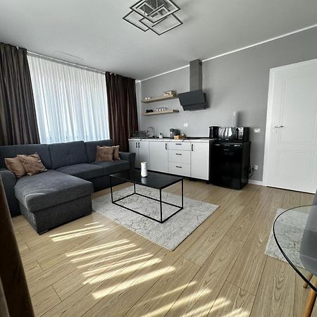 Em02- Apartament 2 Camere Luxury Târgu Jiu Exteriér fotografie