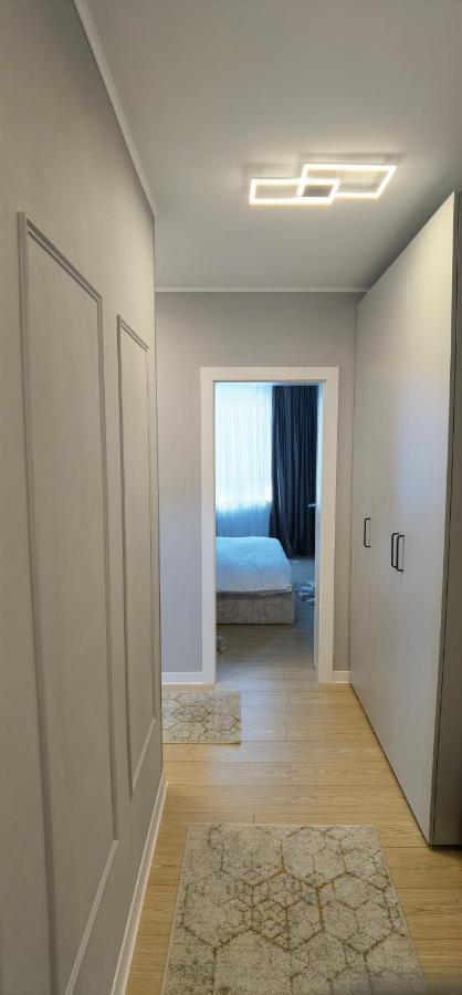 Em02- Apartament 2 Camere Luxury Târgu Jiu Exteriér fotografie